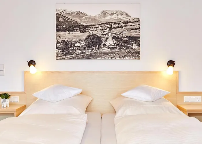 Guest house Gastehaus Flora Reit im Winkl