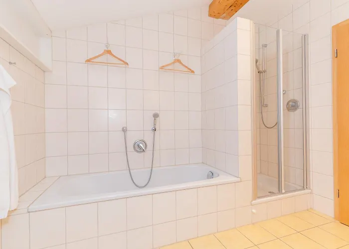 Gastehaus Flora 4* Reit im Winkl