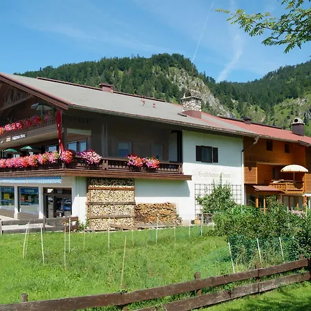 Casa de hóspedes Gaestehaus Flora 4*