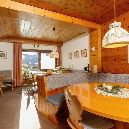 Guest house Gastehaus Flora Reit im Winkl