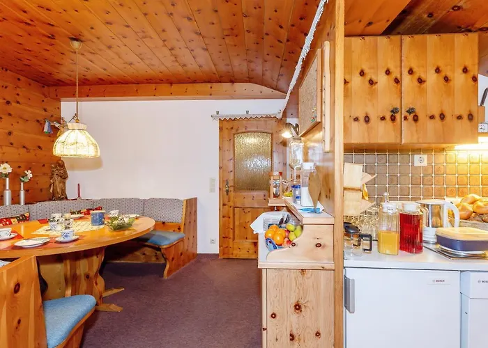 Gaestehaus Flora Gæstehus 4*